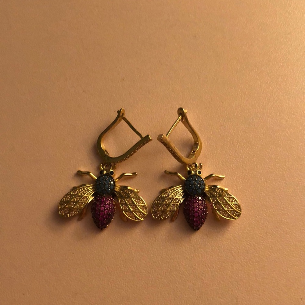 Bee Earings